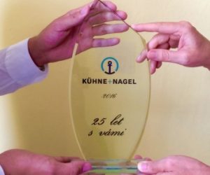 Čtvrt století úspěchů logistické firmy Kühne + Nagel