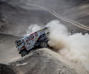 Tým TATRA Buggyra Racing se v Rally Dakar drží vysoko