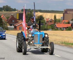 Nadšenec Havelka urazil na historickém traktoru ZETOR tisíce kilometrů