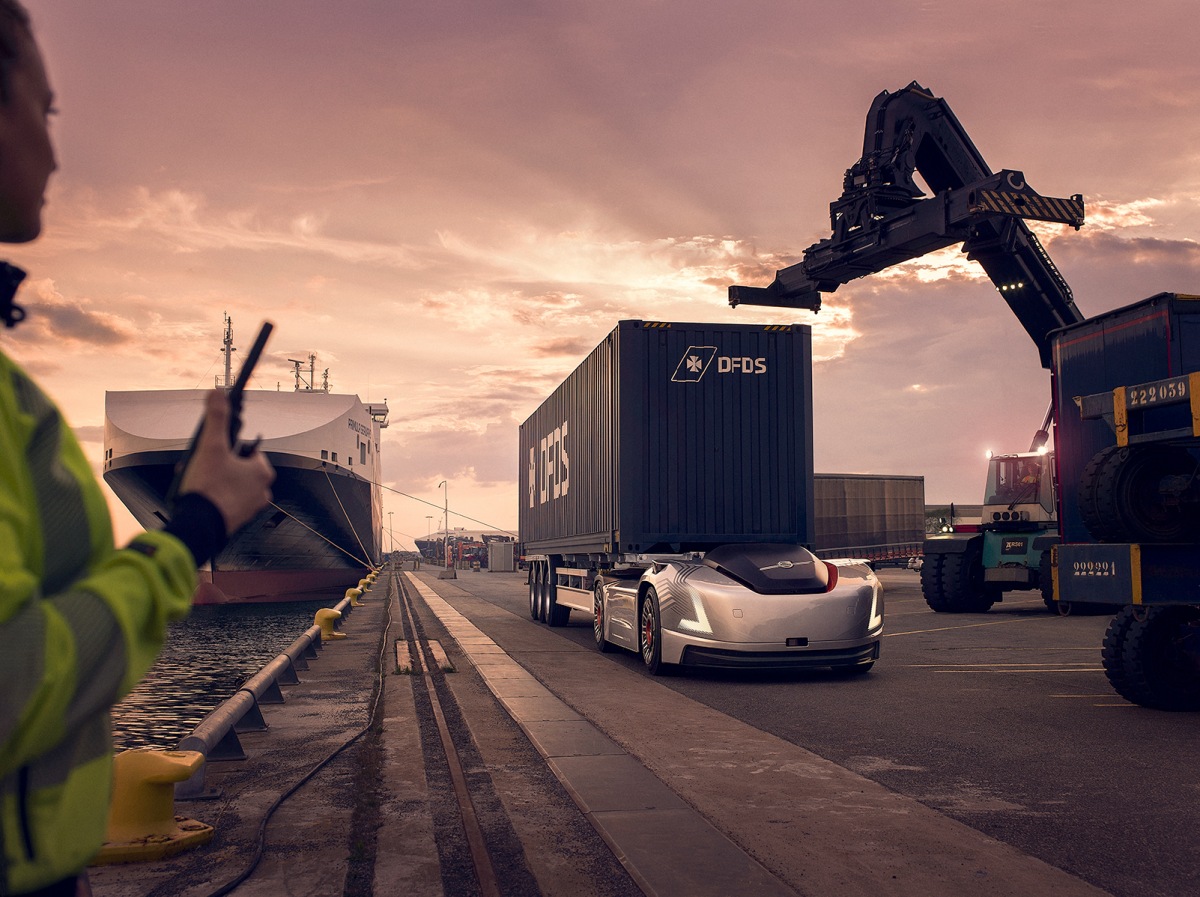 Společnost Volvo Trucks představuje autonomní přepravu Vera