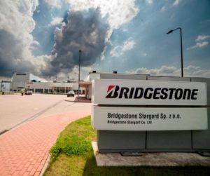 Bridgestone postupně obnovuje výrobu v regionu EMIA