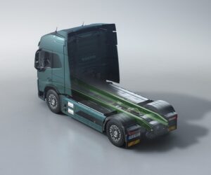 Volvo Trucks jako první na světě používá ve svých nákladních vozidlech bezfosilní ocel