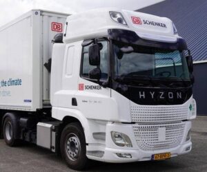 DB Schenker startuje vodíkovou éru a objednává první nákladní vozy s palivovými články hylane