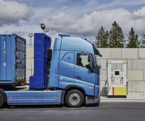 Volvo Trucks zahájí zákaznické testování nákladních vozidel s palivovými články v roce 2025