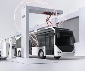 Společnost ABB E-mobility představuje HVC360, další novinku v portfoliu řešení pro nabíjení elektrifikovaných vozových parků