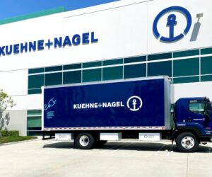 Firma Kuehne+Nagel spouští insettingový program Book & Claim pro nákladní elektromobily