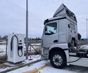 VCHD Cargo testovala elektrické nákladní vozidlo eActros