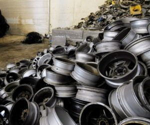 Hlasování Evropského parlamentu o vozidlech s ukončenou životností znamená pokrok v oblasti recyklovaného obsahu, ale výrobci nákladních vozidel a autobusů riskují další zátěž