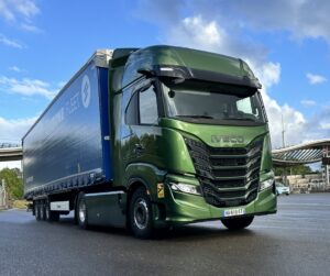 Přes 1 000 km na jedno natankování s IVECO S-Way CNG