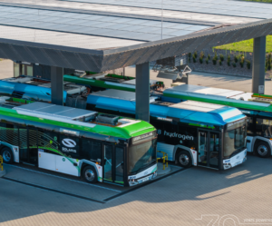30 let Solaris: od prvních nízkopodlažních autobusů v Polsku po globálního výrobce bezemisních vozidel